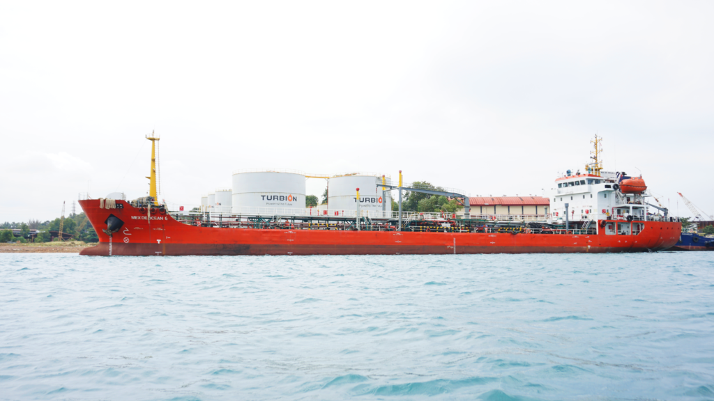 Reputable Fuel Supplier in Indonesia: Supporting Industrial and Maritime Operations