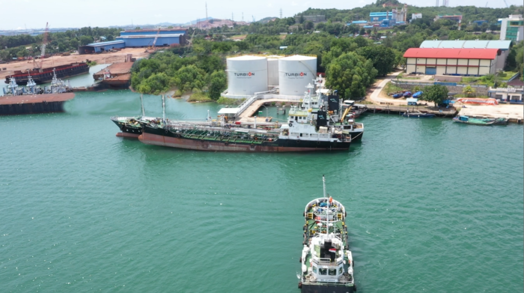 Mencari Marine Fuel Supplier Singapore? Kenali 5 Sifat MFO Sebelum Membeli